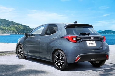 【モデル入り素材】Z（ハイブリッド・2WD）